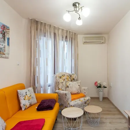 شقة 2br Flat Close To Sea Garden And Center *